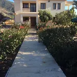 Διαμέρισμα Maritsa's Roses *