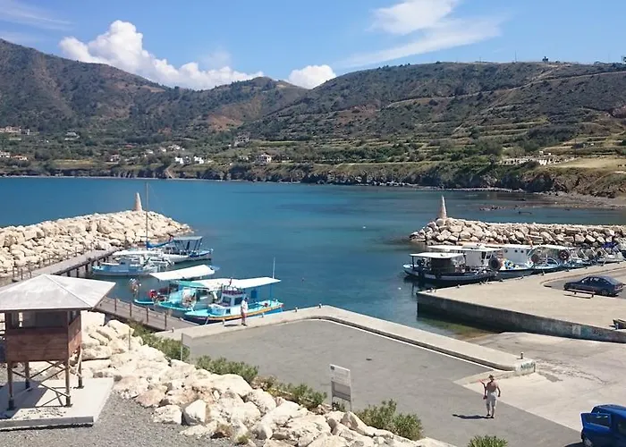 Maritsa's Roses * Pomos