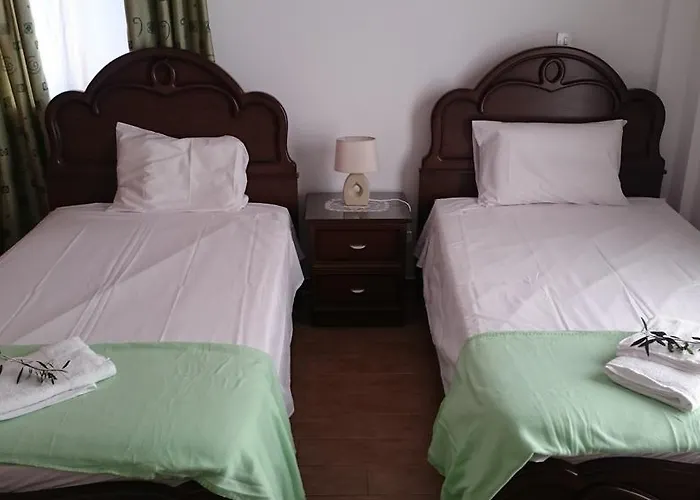 Maritsa's Roses * Pomos