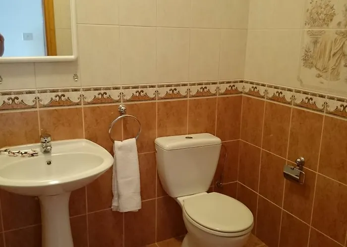 Maritsa's Roses דירה פומוס